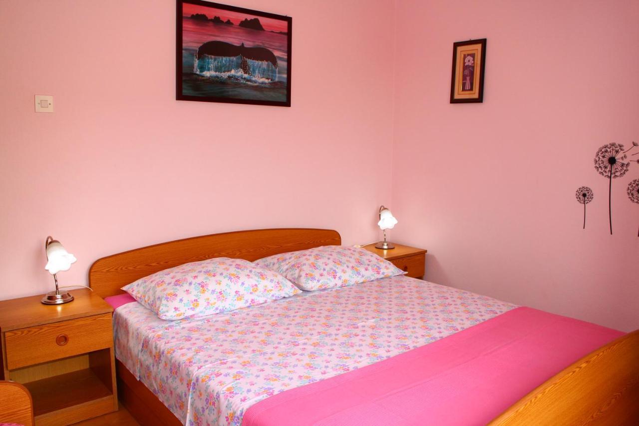 Apartment Teraferma คอมีชา ภายนอก รูปภาพ