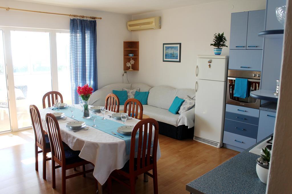 Apartment Teraferma คอมีชา ภายนอก รูปภาพ