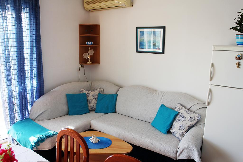 Apartment Teraferma คอมีชา ภายนอก รูปภาพ